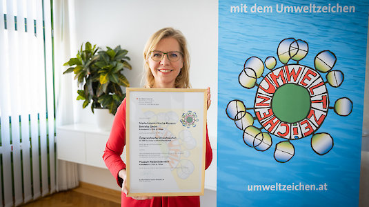 Umweltzeichen Urkundenverleihung via Foto. Copyright by BMK. Cajetan Perwein.